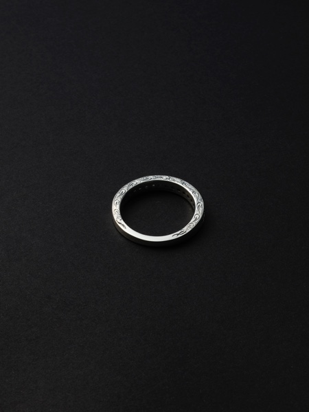 Antidote Buyers Club / Engraved Pave Ring