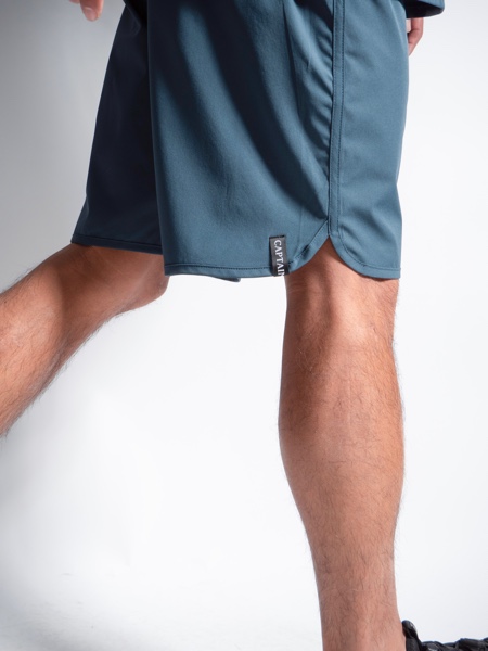 CAPTAINS HELM / DRY STRETCH SURF SHORTS
