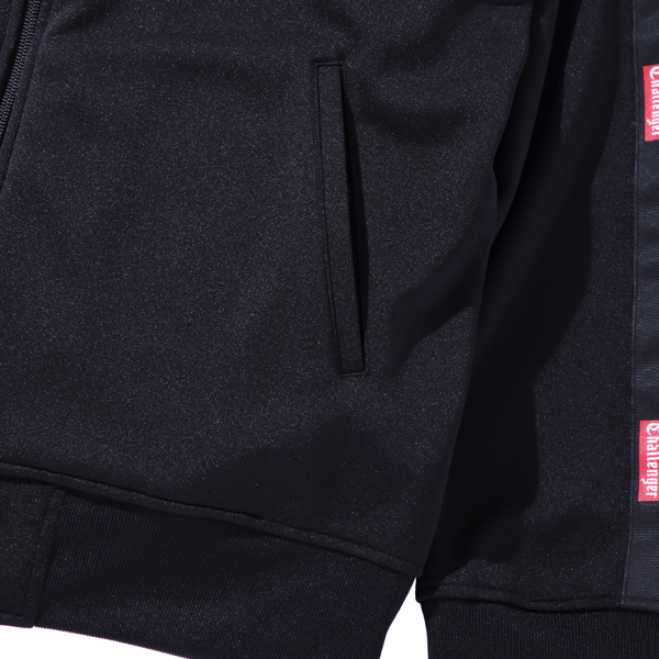 CHALLENGERの17AW新作FULL ZIP WARM UP TOP入荷