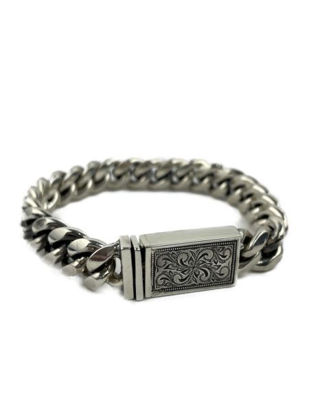 Antidote Buyers Club / Engraved Box Crasp Bracelet